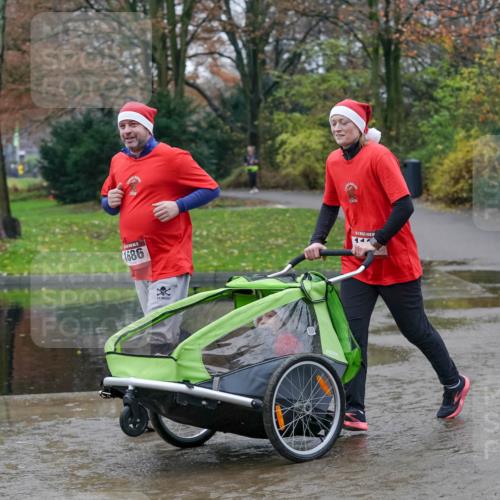 07.12.2025 - St. Pauli X-Mass-Run No. 15 Michael Burmester http://msf.ph/oto/9403723 07.12.2025 10:48:57 Laufen 1686 meine-sportfotos.de