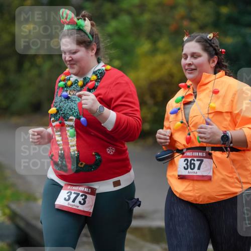 07.12.2025 - St. Pauli X-Mass-Run No. 15 Michael Burmester http://msf.ph/oto/9403743 07.12.2025 10:49:30 Laufen 15, 373, 15, 367 meine-sportfotos.de