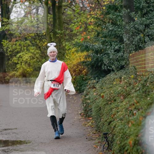 07.12.2025 - St. Pauli X-Mass-Run No. 15 Michael Burmester http://msf.ph/oto/9403763 07.12.2025 10:51:40 Laufen 813 meine-sportfotos.de