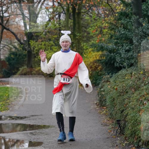 07.12.2025 - St. Pauli X-Mass-Run No. 15 Michael Burmester http://msf.ph/oto/9403768 07.12.2025 10:51:42 Laufen 813 meine-sportfotos.de