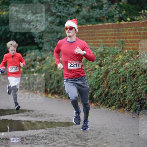 07.12.2025 - St. Pauli X-Mass-Run No. 15 Michael Burmester http://msf.ph/oto/9403874 07.12.2025 10:59:28 Laufen 3133, 15, 2211 meine-sportfotos.de