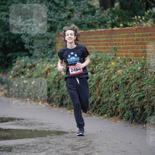 07.12.2025 - St. Pauli X-Mass-Run No. 15 Michael Burmester http://msf.ph/oto/9403881 07.12.2025 10:59:32 Laufen 2464 meine-sportfotos.de