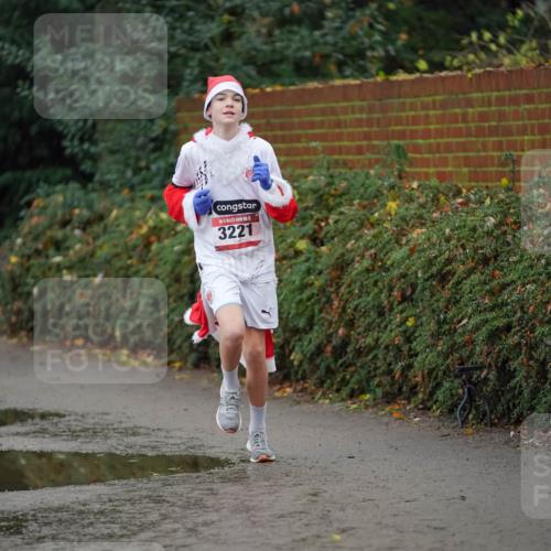 07.12.2025 - St. Pauli X-Mass-Run No. 15 Michael Burmester http://msf.ph/oto/9403889 07.12.2025 11:00:09 Laufen 15, 3221 meine-sportfotos.de