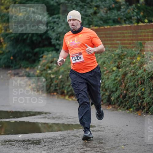 07.12.2025 - St. Pauli X-Mass-Run No. 15 Michael Burmester http://msf.ph/oto/9403925 07.12.2025 11:00:50 Laufen 15, 1325 meine-sportfotos.de