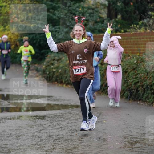 07.12.2025 - St. Pauli X-Mass-Run No. 15 Michael Burmester http://msf.ph/oto/9403943 07.12.2025 11:01:06 Laufen 2217, 2473 meine-sportfotos.de
