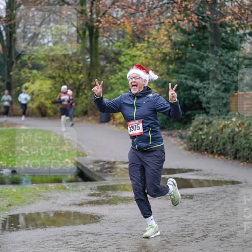 07.12.2025 - St. Pauli X-Mass-Run No. 15 Michael Burmester http://msf.ph/oto/9403959 07.12.2025 11:01:12 Laufen 3205 meine-sportfotos.de