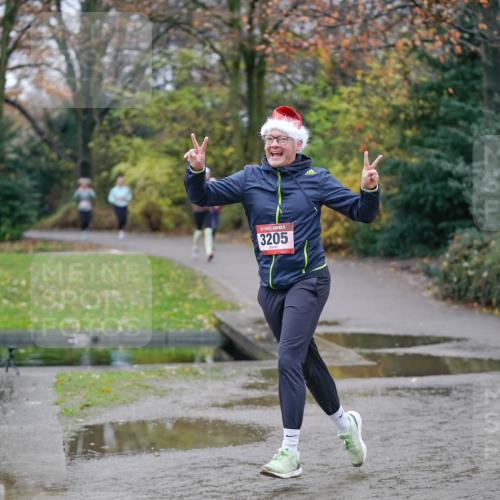 07.12.2025 - St. Pauli X-Mass-Run No. 15 Michael Burmester http://msf.ph/oto/9403961 07.12.2025 11:01:13 Laufen 3205 meine-sportfotos.de
