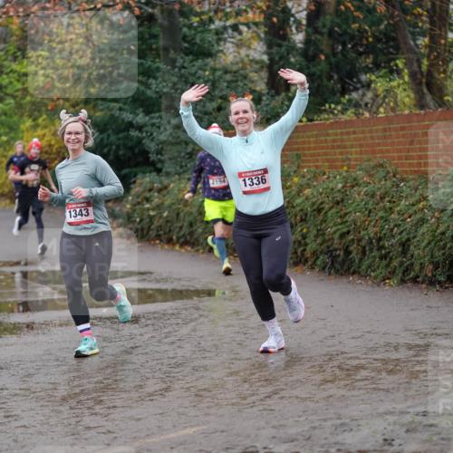 07.12.2025 - St. Pauli X-Mass-Run No. 15 Michael Burmester http://msf.ph/oto/9403983 07.12.2025 11:01:26 Laufen 1343, 2194, 1336 meine-sportfotos.de