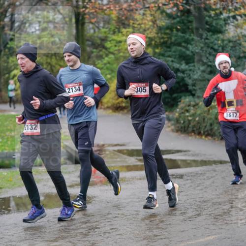 07.12.2025 - St. Pauli X-Mass-Run No. 15 Michael Burmester http://msf.ph/oto/9404013 07.12.2025 11:01:34 Laufen 15, 2132, 2134, 15, 305, 1617, 3158 meine-sportfotos.de