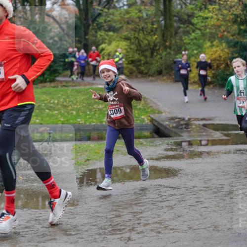 07.12.2025 - St. Pauli X-Mass-Run No. 15 Michael Burmester http://msf.ph/oto/9404035 07.12.2025 11:01:44 Laufen 3138, 15, 3309, 332, 15, 3201 meine-sportfotos.de