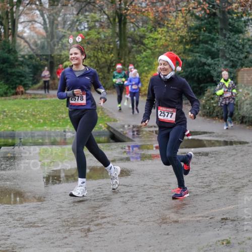 07.12.2025 - St. Pauli X-Mass-Run No. 15 Michael Burmester http://msf.ph/oto/9404058 07.12.2025 11:01:51 Laufen 2578, 5, 2577 meine-sportfotos.de
