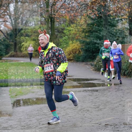 07.12.2025 - St. Pauli X-Mass-Run No. 15 Michael Burmester http://msf.ph/oto/9404065 07.12.2025 11:01:55 Laufen 2771 meine-sportfotos.de