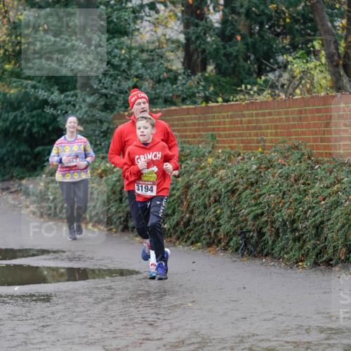 07.12.2025 - St. Pauli X-Mass-Run No. 15 Michael Burmester http://msf.ph/oto/9404082 07.12.2025 11:02:03 Laufen 8000, 3194 meine-sportfotos.de