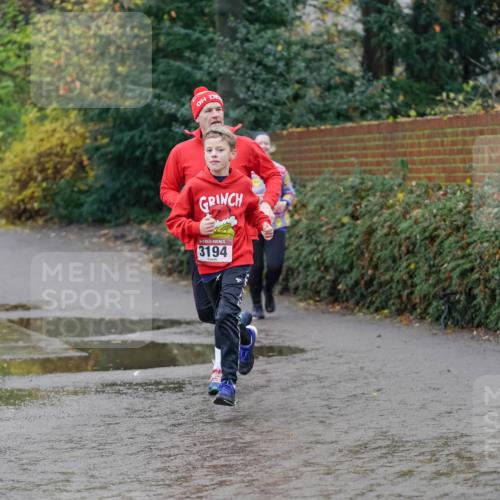 07.12.2025 - St. Pauli X-Mass-Run No. 15 Michael Burmester http://msf.ph/oto/9404084 07.12.2025 11:02:03 Laufen 3194 meine-sportfotos.de