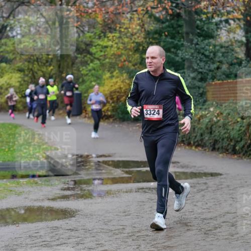 07.12.2025 - St. Pauli X-Mass-Run No. 15 Michael Burmester http://msf.ph/oto/9404151 07.12.2025 11:02:32 Laufen 15, 3324 meine-sportfotos.de
