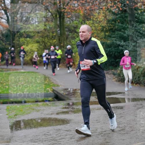 07.12.2025 - St. Pauli X-Mass-Run No. 15 Michael Burmester http://msf.ph/oto/9404154 07.12.2025 11:02:32 Laufen 332 meine-sportfotos.de
