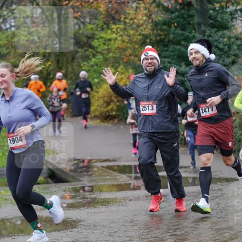 07.12.2025 - St. Pauli X-Mass-Run No. 15 Michael Burmester http://msf.ph/oto/9404171 07.12.2025 11:02:39 Laufen 1904, 2513, 2477, 9190 meine-sportfotos.de