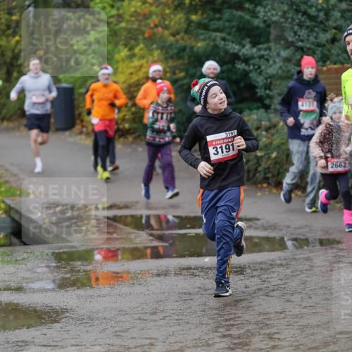 07.12.2025 - St. Pauli X-Mass-Run No. 15 Michael Burmester http://msf.ph/oto/9404180 07.12.2025 11:02:42 Laufen 3191, 3191, 4101, 3190, 319, 2662 meine-sportfotos.de