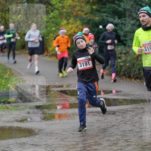 07.12.2025 - St. Pauli X-Mass-Run No. 15 Michael Burmester http://msf.ph/oto/9404183 07.12.2025 11:02:42 Laufen 3191, 15, 3191, 3190, 5, 3190, 159 meine-sportfotos.de