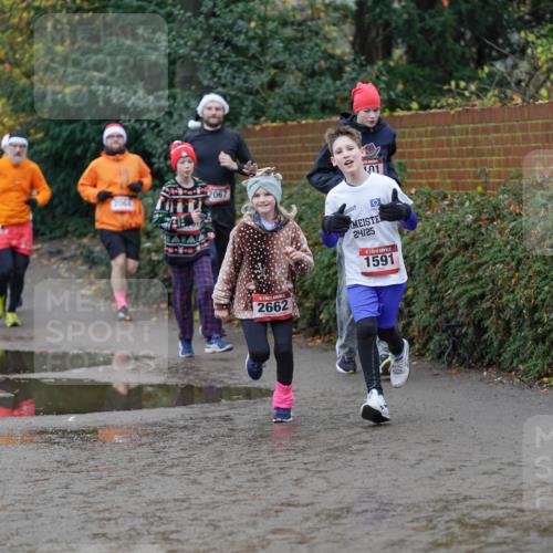 07.12.2025 - St. Pauli X-Mass-Run No. 15 Michael Burmester http://msf.ph/oto/9404186 07.12.2025 11:02:43 Laufen 01, 2067, 2662, 9, 24, 25, 1591 meine-sportfotos.de