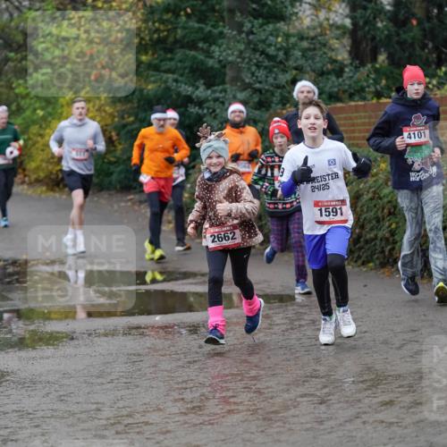 07.12.2025 - St. Pauli X-Mass-Run No. 15 Michael Burmester http://msf.ph/oto/9404189 07.12.2025 11:02:44 Laufen 4101, 2662, 24, 25, 1591 meine-sportfotos.de