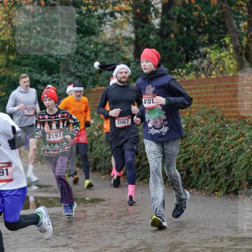 07.12.2025 - St. Pauli X-Mass-Run No. 15 Michael Burmester http://msf.ph/oto/9404193 07.12.2025 11:02:45 Laufen 24, 25, 1591, 2197, 4101, 2067 meine-sportfotos.de