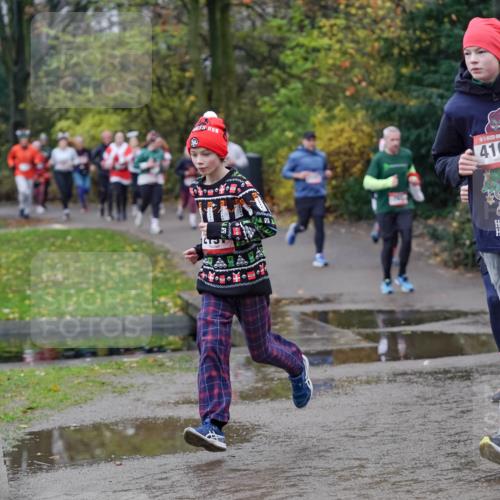 07.12.2025 - St. Pauli X-Mass-Run No. 15 Michael Burmester http://msf.ph/oto/9404196 07.12.2025 11:02:46 Laufen 5, 4101 meine-sportfotos.de