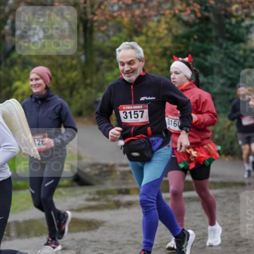 07.12.2025 - St. Pauli X-Mass-Run No. 15 Michael Burmester http://msf.ph/oto/9404255 07.12.2025 11:03:01 Laufen 2, 5, 98, 12, 3157, 3160 meine-sportfotos.de