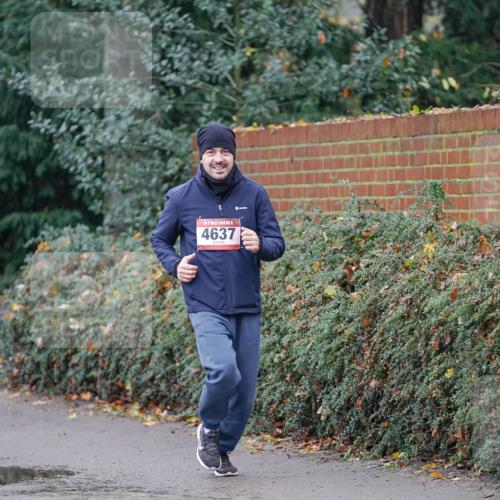 07.12.2025 - St. Pauli X-Mass-Run No. 15 Michael Burmester http://msf.ph/oto/9404288 07.12.2025 11:03:16 Laufen 5, 4637 meine-sportfotos.de