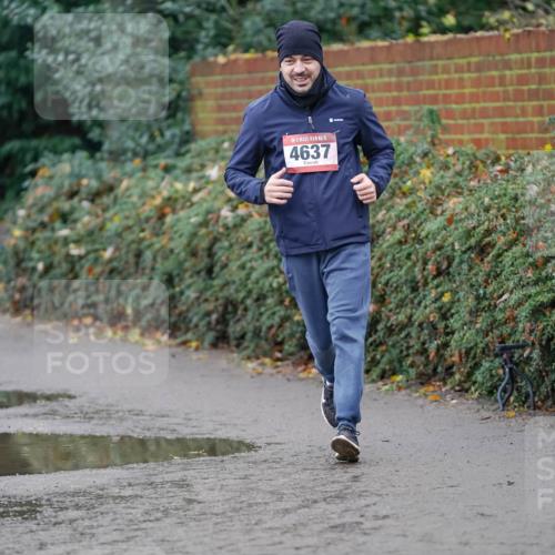 07.12.2025 - St. Pauli X-Mass-Run No. 15 Michael Burmester http://msf.ph/oto/9404290 07.12.2025 11:03:18 Laufen 15, 4637 meine-sportfotos.de