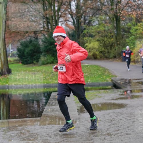 07.12.2025 - St. Pauli X-Mass-Run No. 15 Michael Burmester http://msf.ph/oto/9404349 07.12.2025 11:03:35 Laufen 672 meine-sportfotos.de
