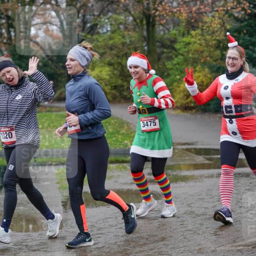 07.12.2025 - St. Pauli X-Mass-Run No. 15 Michael Burmester http://msf.ph/oto/9404369 07.12.2025 11:03:42 Laufen 1320, 3475, 2379 meine-sportfotos.de