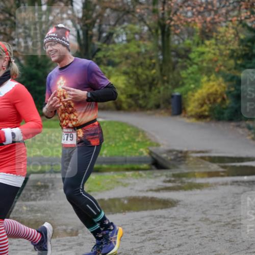 07.12.2025 - St. Pauli X-Mass-Run No. 15 Michael Burmester http://msf.ph/oto/9404375 07.12.2025 11:03:43 Laufen 379 meine-sportfotos.de