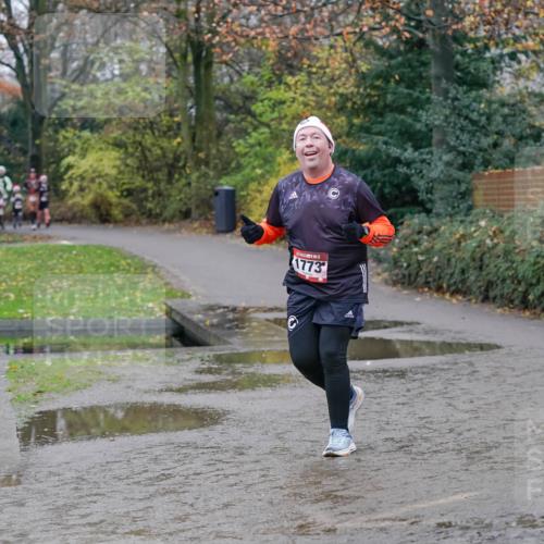 07.12.2025 - St. Pauli X-Mass-Run No. 15 Michael Burmester http://msf.ph/oto/9404378 07.12.2025 11:03:45 Laufen 1773 meine-sportfotos.de