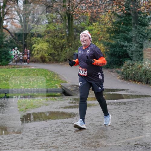07.12.2025 - St. Pauli X-Mass-Run No. 15 Michael Burmester http://msf.ph/oto/9404380 07.12.2025 11:03:45 Laufen 1773 meine-sportfotos.de