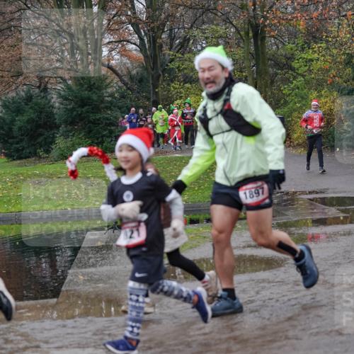 07.12.2025 - St. Pauli X-Mass-Run No. 15 Michael Burmester http://msf.ph/oto/9404414 07.12.2025 11:04:08 Laufen 1897, 278 meine-sportfotos.de