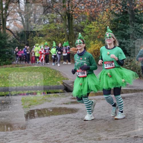 07.12.2025 - St. Pauli X-Mass-Run No. 15 Michael Burmester http://msf.ph/oto/9404420 07.12.2025 11:04:09 Laufen 2786, 2795, 2876, 3361 meine-sportfotos.de