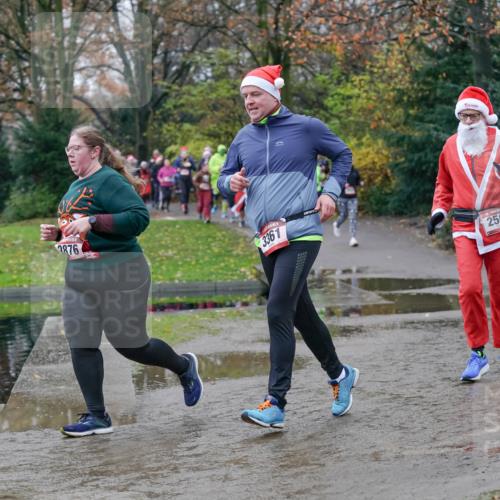 07.12.2025 - St. Pauli X-Mass-Run No. 15 Michael Burmester http://msf.ph/oto/9404430 07.12.2025 11:04:12 Laufen 2876, 3361, 2567 meine-sportfotos.de