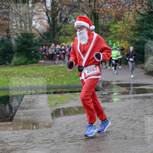 07.12.2025 - St. Pauli X-Mass-Run No. 15 Michael Burmester http://msf.ph/oto/9404433 07.12.2025 11:04:13 Laufen 5, 2567, 407 meine-sportfotos.de