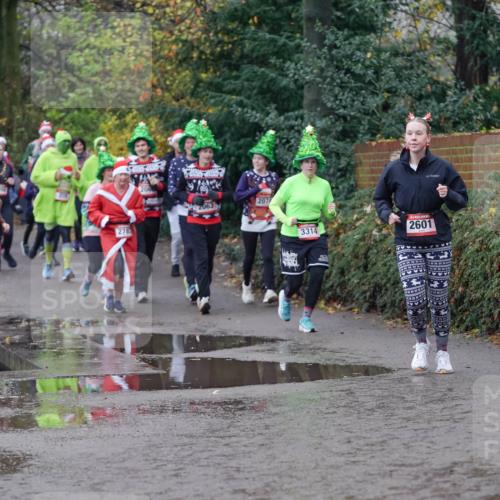 07.12.2025 - St. Pauli X-Mass-Run No. 15 Michael Burmester http://msf.ph/oto/9404443 07.12.2025 11:04:17 Laufen 3306, 2787, 2077, 3314, 2601 meine-sportfotos.de