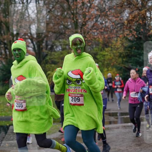 07.12.2025 - St. Pauli X-Mass-Run No. 15 Michael Burmester http://msf.ph/oto/9404452 07.12.2025 11:04:28 Laufen 125, 205, 5, 209, 1334, 30, 2996, 298 meine-sportfotos.de