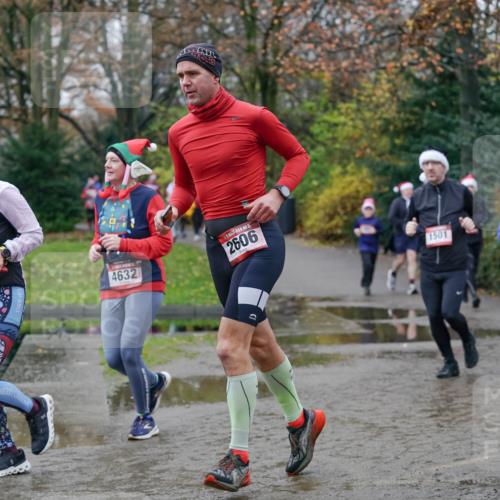 07.12.2025 - St. Pauli X-Mass-Run No. 15 Michael Burmester http://msf.ph/oto/9404483 07.12.2025 11:04:35 Laufen 2605, 4632, 2606, 1501, 1498 meine-sportfotos.de