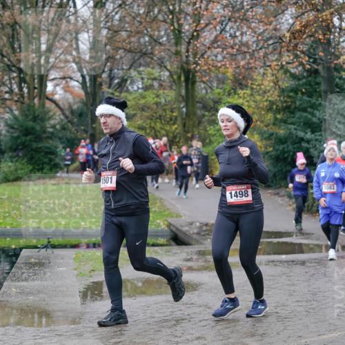 07.12.2025 - St. Pauli X-Mass-Run No. 15 Michael Burmester http://msf.ph/oto/9404488 07.12.2025 11:04:37 Laufen 1501, 1498, 1082, 2373 meine-sportfotos.de