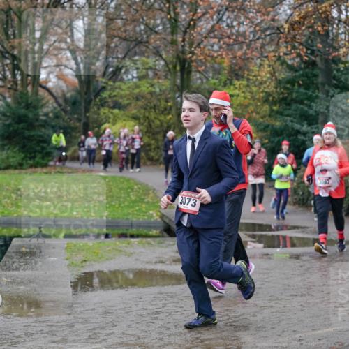 07.12.2025 - St. Pauli X-Mass-Run No. 15 Michael Burmester http://msf.ph/oto/9404553 07.12.2025 11:04:55 Laufen 3073, 3087, 1080, 20 meine-sportfotos.de