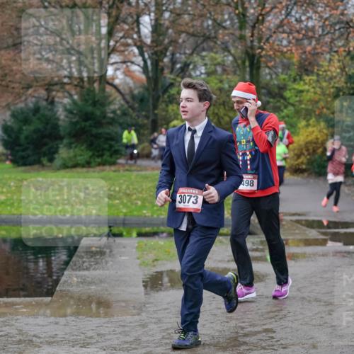 07.12.2025 - St. Pauli X-Mass-Run No. 15 Michael Burmester http://msf.ph/oto/9404556 07.12.2025 11:04:55 Laufen 15, 3073, 498, 3087 meine-sportfotos.de