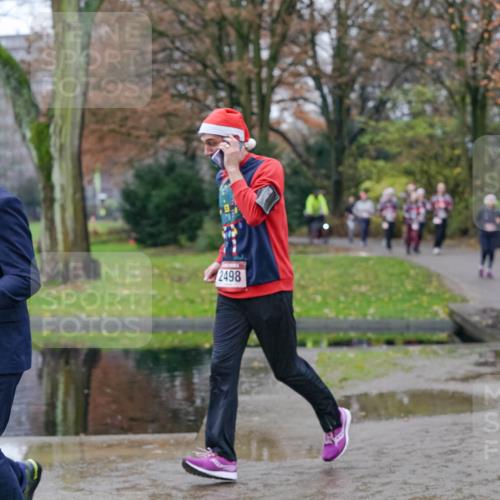 07.12.2025 - St. Pauli X-Mass-Run No. 15 Michael Burmester http://msf.ph/oto/9404560 07.12.2025 11:04:56 Laufen 3173, 2498, 30047 meine-sportfotos.de