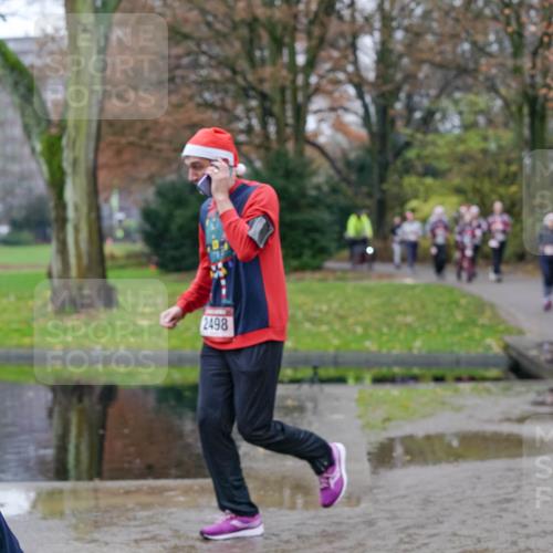 07.12.2025 - St. Pauli X-Mass-Run No. 15 Michael Burmester http://msf.ph/oto/9404561 07.12.2025 11:04:56 Laufen 2498, 73 meine-sportfotos.de