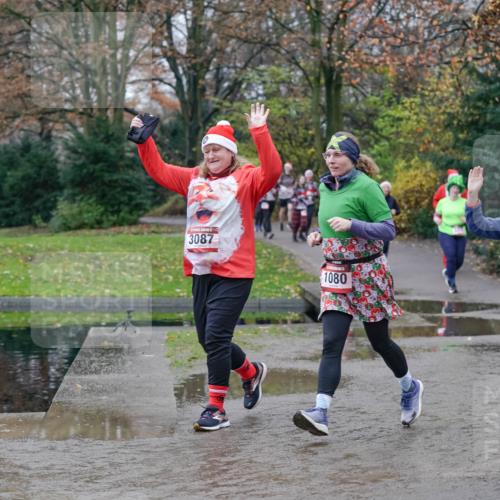 07.12.2025 - St. Pauli X-Mass-Run No. 15 Michael Burmester http://msf.ph/oto/9404567 07.12.2025 11:04:57 Laufen 3087, 2072, 1080 meine-sportfotos.de