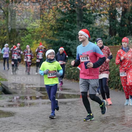 07.12.2025 - St. Pauli X-Mass-Run No. 15 Michael Burmester http://msf.ph/oto/9404575 07.12.2025 11:05:00 Laufen 1388, 1379, 1673 meine-sportfotos.de