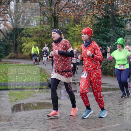 07.12.2025 - St. Pauli X-Mass-Run No. 15 Michael Burmester http://msf.ph/oto/9404580 07.12.2025 11:05:02 Laufen 673, 3315 meine-sportfotos.de